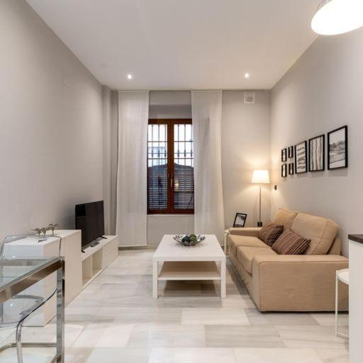 Coqueto Apartamento Para Descubrir Sevilla Exterior photo